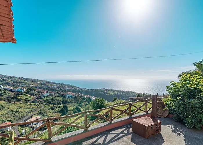 Pitaias Estreito Da Calheta